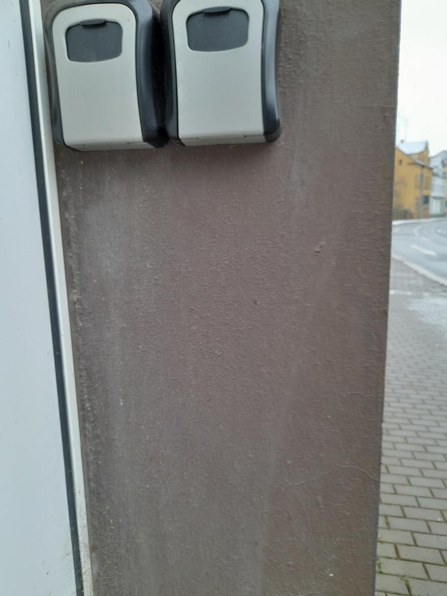 Kleine Wohnung Fuer Monteure Und Dienstreisen Zwickau Exterior photo